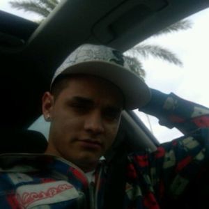 Meet your Posher, Sebastian